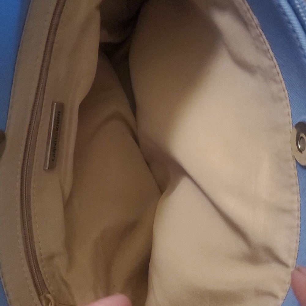 GIANI BERNINI Light Blue Tote Bag with Tan Accents - Picture 12 of 13